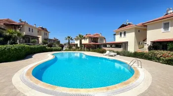 Ovacık'ta uygun fiyatlı, tam donanımlı beş yatak odalı villa